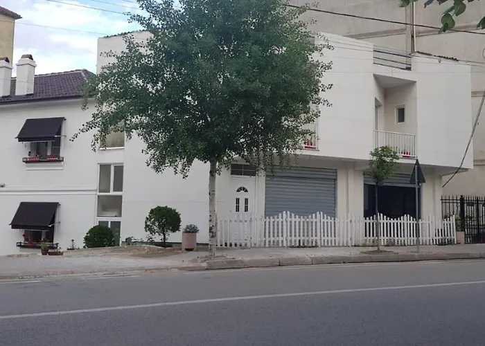 Hill View 7 Apartments